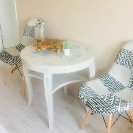 Apartmán Lelle-kert 02 *