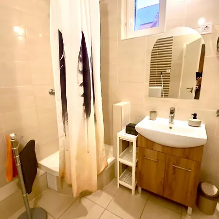 Lelle-kert 02 Apartman Balatonlelle