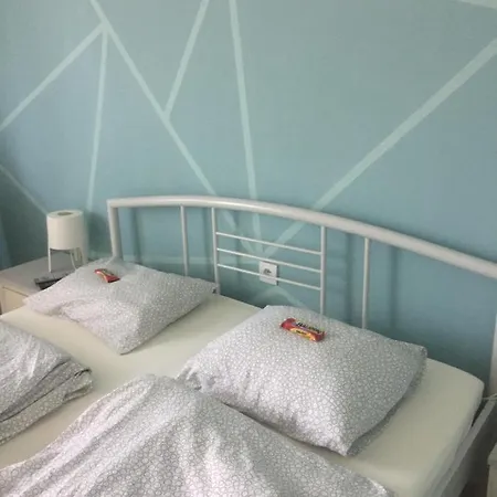 Lelle-kert 02 * Balatonlelle